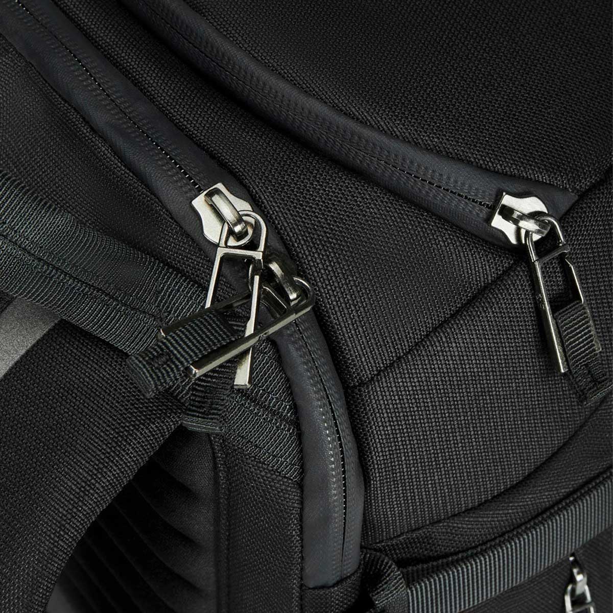 INVICTA – Campus Small – Nero