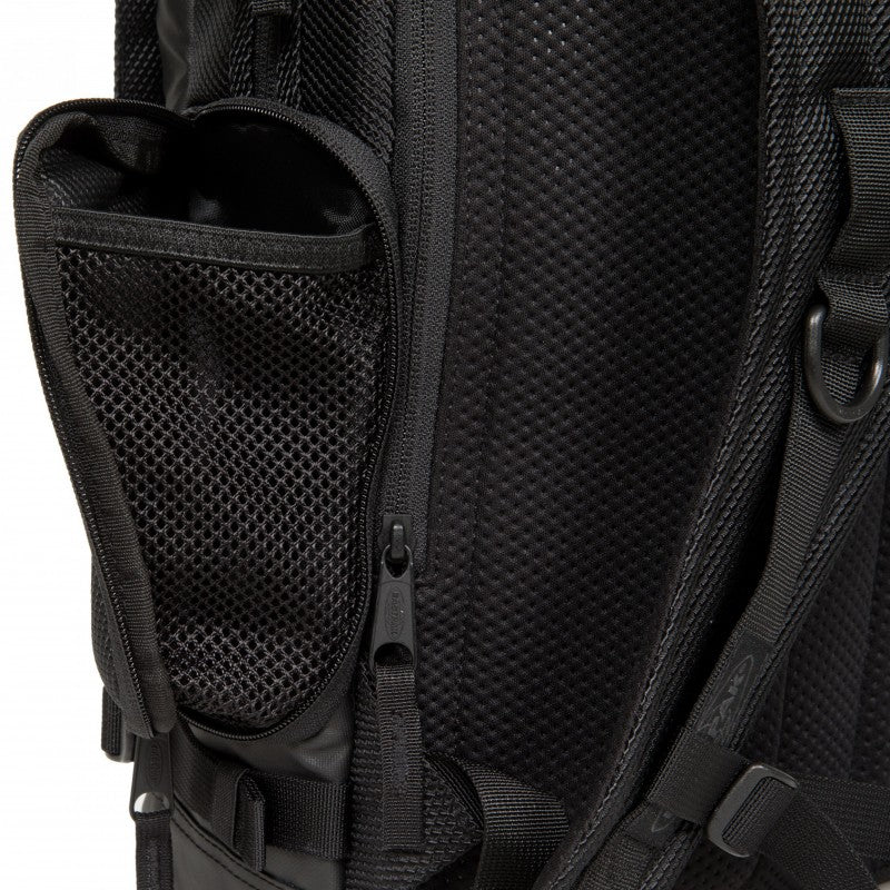 ZAINO PORTAPC MULTITASCHE EASTPAK CONNECT TECUM M CNNCT COAT 91D 80W